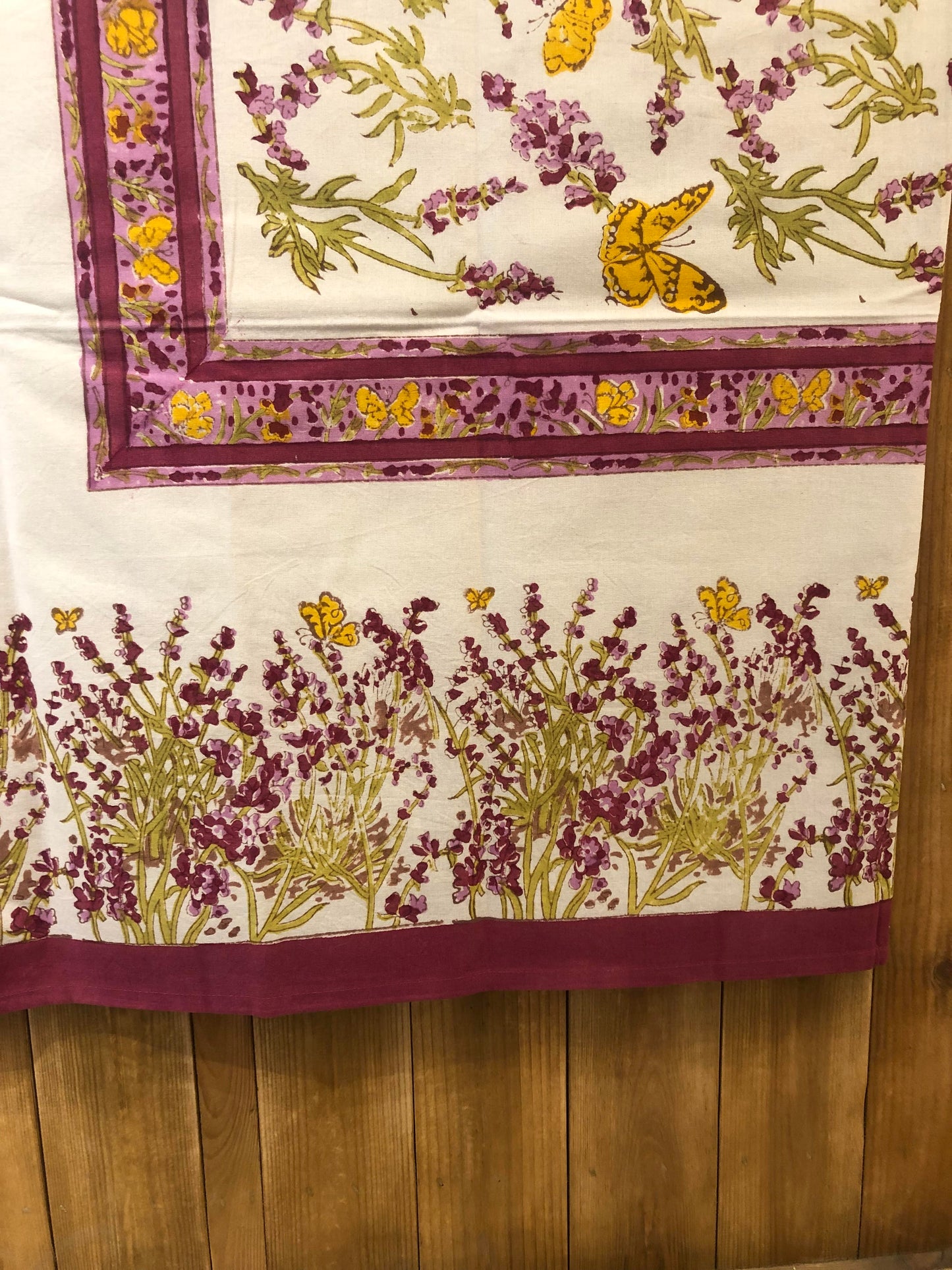 Nappe carrée 150x150 cm Couleur Nature Lavande papillon en coton artisanal