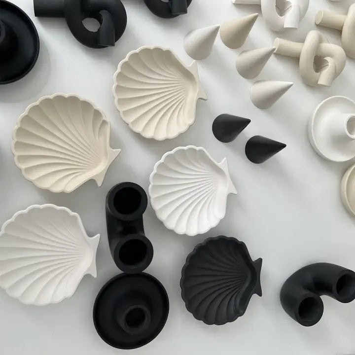 Coquille en jesmonite noir fabrication artisanale