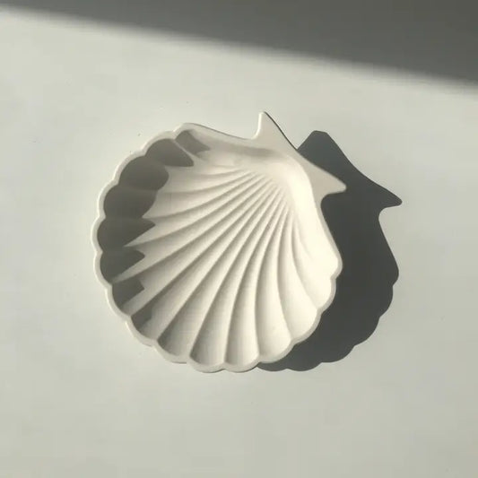 Coquille en jesmonite blanche fabrication artisanale