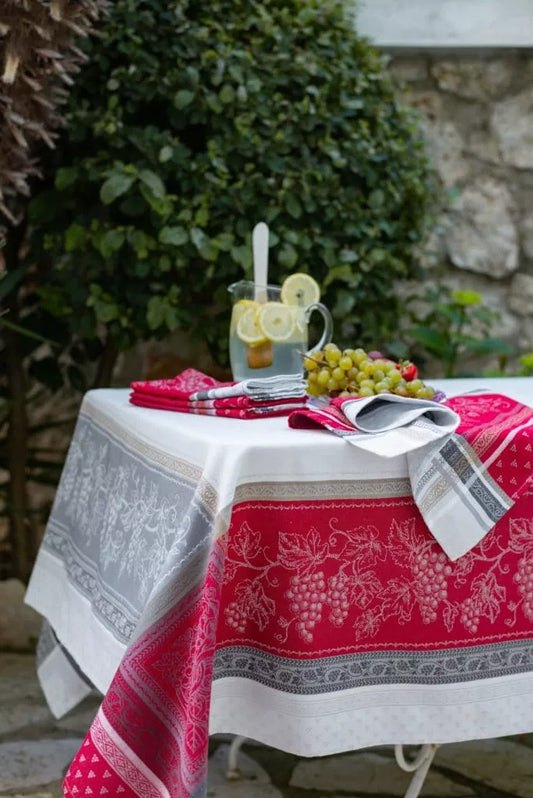 Square tablecloth 160x160cm Coteau red