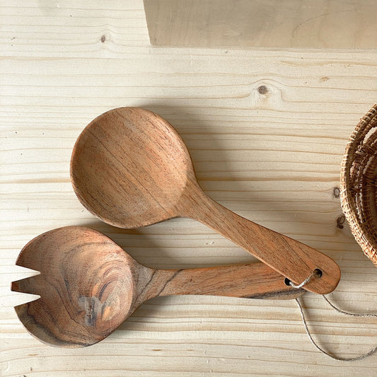 Couverts à servir en bois d'acacia