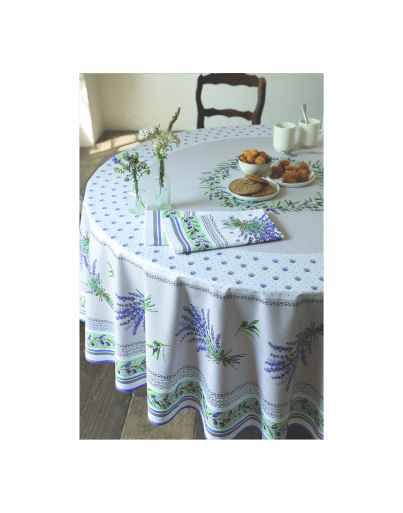 Round coated tablecloth Ø180cm Lauris white 